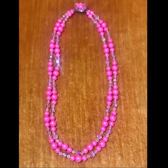Vintage Jewelry - 💖 VTG Neon Pink Double-Stranded Beaded Necklace ✨ FINAL PRICE ✨